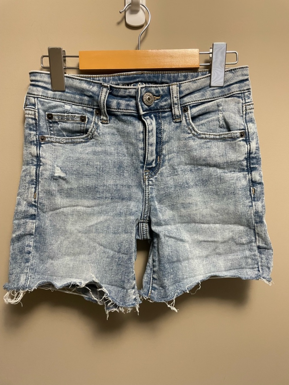 American Eagle Next Level Stretch Midi Denim Jeans Shorts Women’s 0
